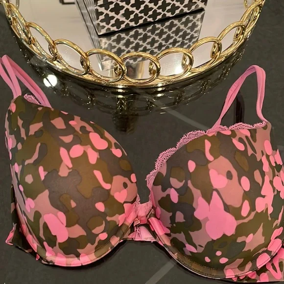 Victoria's Secret | Intimates & Sleepwear | Victorias Secret Camo Bra | Poshmark Victoria's Secret | Intimates & Sleepwear | Victorias Secret Camo Bra | Poshmark